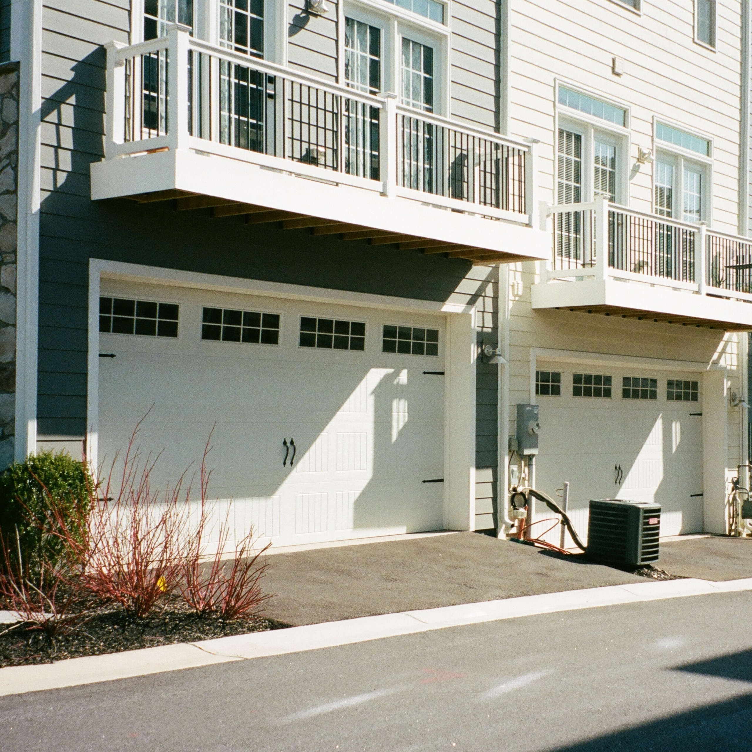 DLegal Law Office - Houses