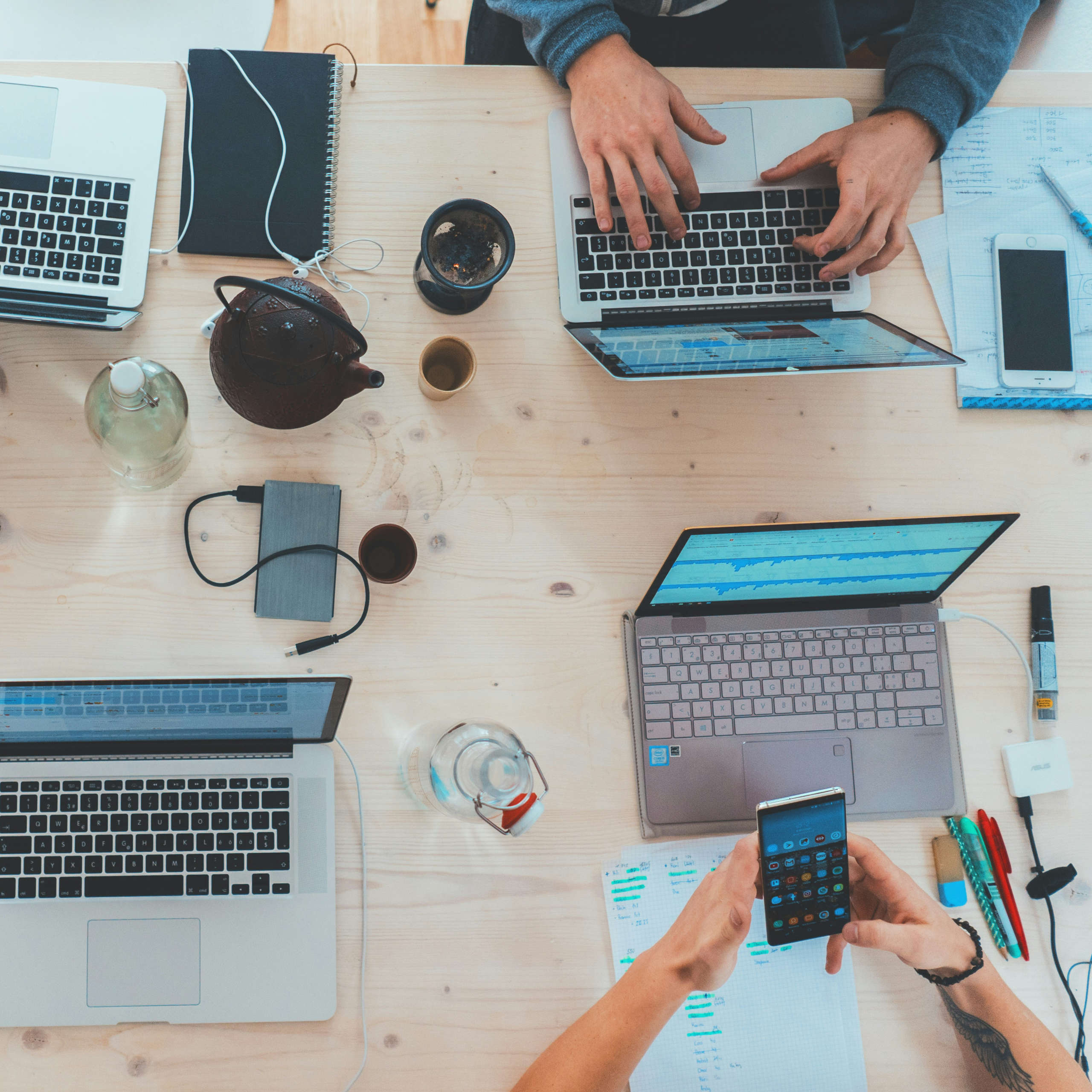 DLegal Law Office - laptops